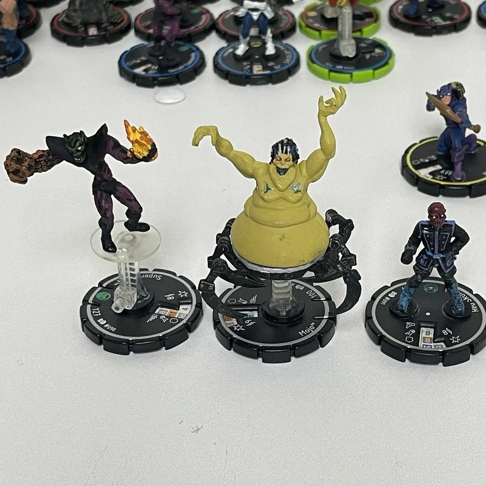 HeroClix Clobberin‎ Time Lot 76 Figures Marvel Miniatures Game Pieces